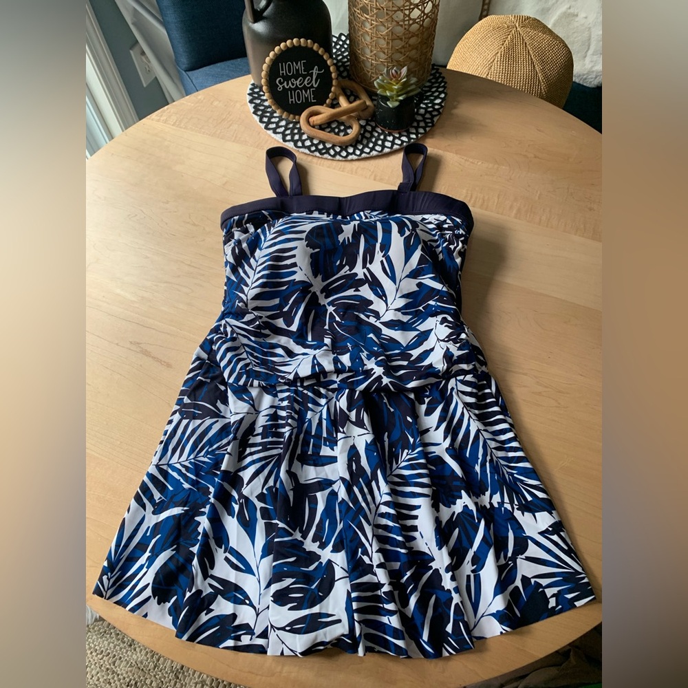 NWT FULLFITALL swim dress size 18 (runs small)